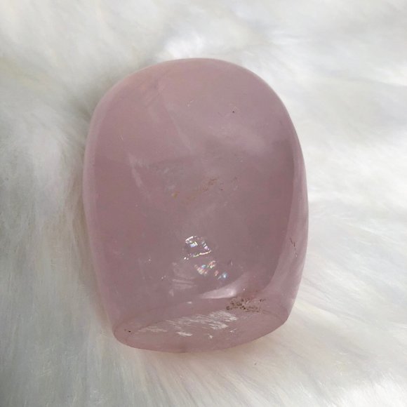 Rose Quartz Freeform Crystal pink gemstone rainbow - Picture 5 of 9